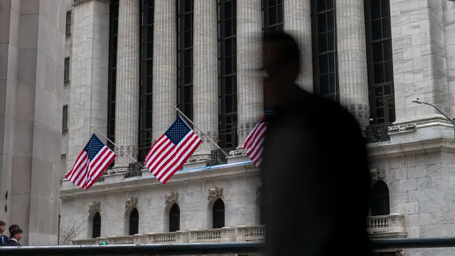 wall-street-fecha-em-alta-com-nvidia-a-injetar-otimismo-nas-tecnologicas