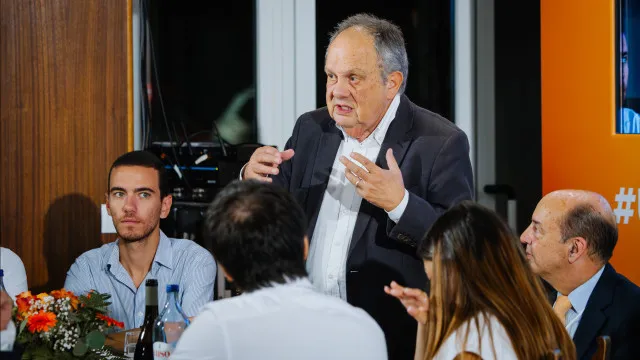 joao-soares-diz-que-comparar-carneiro-a-ventura-“e-uma-indecencia”