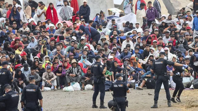 ceuta:-espanha-diz-que-influenciadores-(como-musk)-tentam-dividir-europa