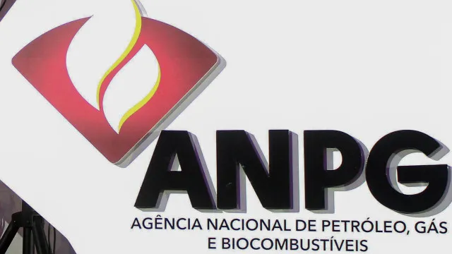 petrolifera-angolana-etu-energias-aumentara-participacoes-em-dois-blocos