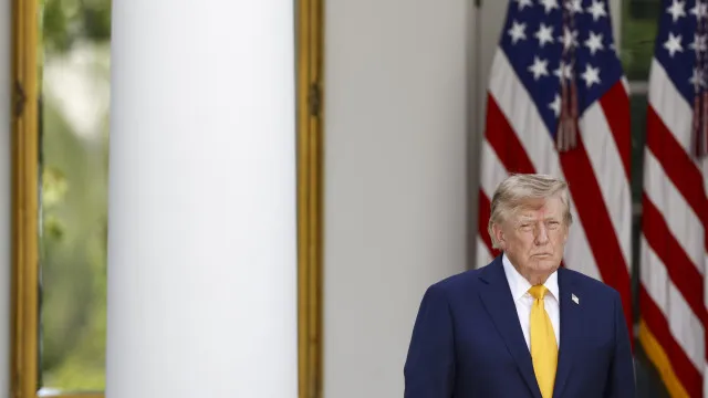 stormy-daniels:-trump-volta-a-falhar-tentativa-de-anular-condenacao