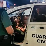 pai-esquece-se-de-filho-em-posto-de-combustivel-e-viaja-100km-sem-ele