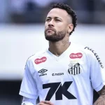 neymar-lamenta-reacao-da-torcida-do-corinthians-apos-presentear-crianca