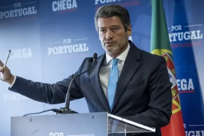 ventura-decide-mocao-de-censura-e-pede-“conversa”-a-seguro