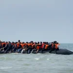 travessias-do-canal-da-mancha-em-barcacas-nao-eram-tao-poucas-desde-2019