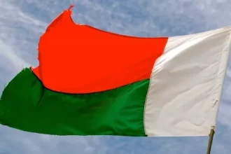 madagascar.-ravalomanana-condenado-a-dez-anos-de-trabalhos-forcados