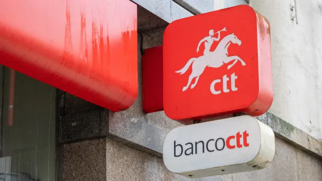 ctt-detem-3,03%-do-capital-em-acoes-proprias