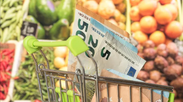 cabaz-alimentar-ja-custa-mais-67-euros-do-que-em-2022