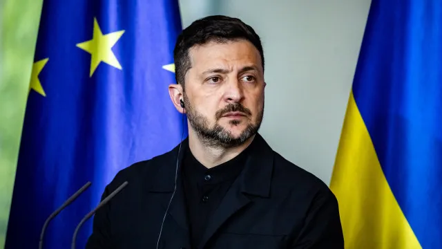 zelensky-envia-2-leis-ao-parlamento-de-combate-a-fraude-em-linha-com-ue