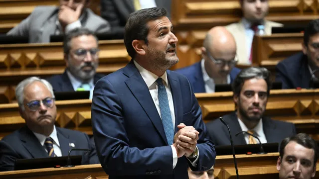 mocao-do-chega?-hugo-soares-diz-ser-“ridicula”-(e-pr-nao-envia-“recados”)