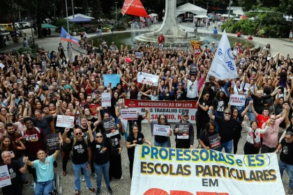 professores-de-escolas-particulares-do-rio-fazem-greve-de-24-horas