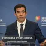mocao?-e-“coreografia-que-nao-se-destina-a-obter-esclarecimentos”