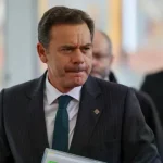 montenegro-diz-que-desconto-nos-combustiveis-ronda-700-milhoes-de-euros