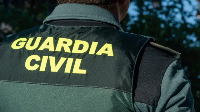 espanha.-casal-ingles-recusa-pagar-conta-de-restaurante-e-agride-policias