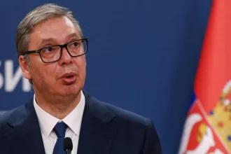 eleicoes-antecipadas-na-servia.-presidente-concorre-a-primeiro-ministro