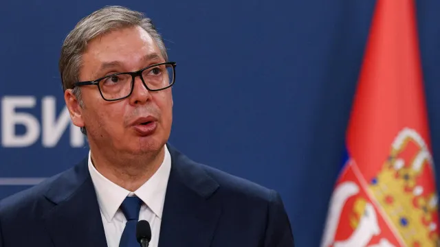 eleicoes-antecipadas-na-servia.-presidente-concorre-a-primeiro-ministro