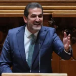 mocao-e-“deslocada-da-realidade”.-ventura-quer-“estar-nas-televisoes”