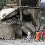 nepal-sobe-para-1355-n.o-de-mortos-e-mantem-cinco-mil-desaparecidos