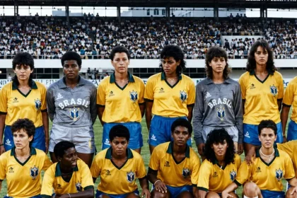 desfile-de-7-de-setembro-homenageia-pioneiras-do-futebol-feminino