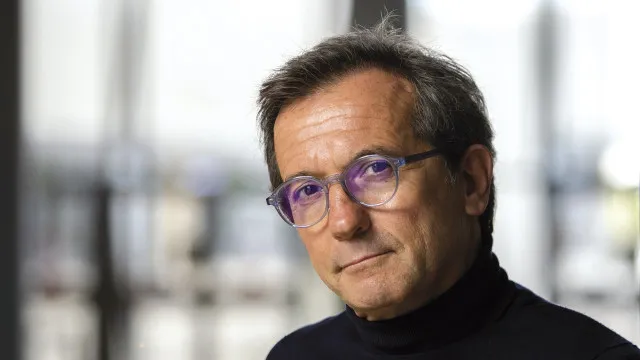 “trabalhamos-mais-horas-e-produzimos-menos-valor-em-cada-uma-delas”
