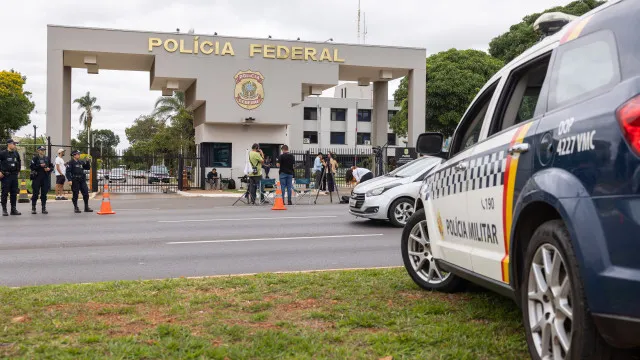 crise-agrava-se-no-brasil:-cupula-da-pf-coloca-cargos-a-disposicao
