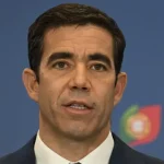 mocao?-“espetaculo-degradante-que-chega-ofereceu-e-tipico-de-radicais”