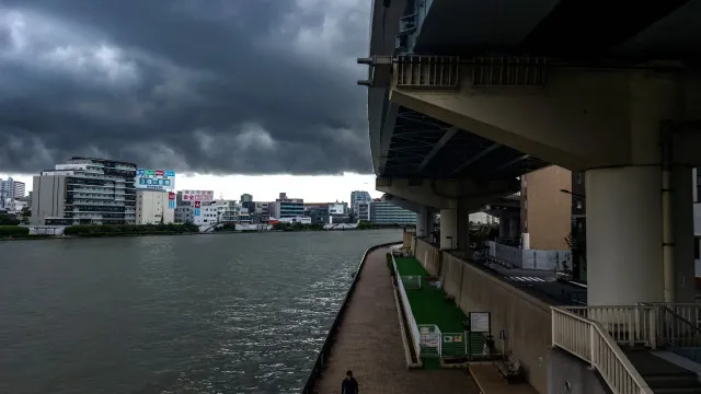pelo-menos-um-morto-e-41-feridos-em-aluimento-de-terras-no-japao