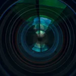 advogado-esquece-se-de-desligar-camara-durante-videochamada-e-vai…-a-wc