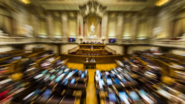 fiscalizacao-das-secretas-vai-a-votos-em-outubro-apos-varios-adiamentos