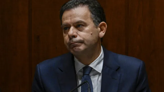 montenegro-vai-ao-parlamento-na-vespera-do-prazo-para-entregar-oe2027