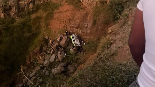tem-11-anos,-sobreviveu-ao-acidente-e-ainda-nao-sabe-que-a-irma-morreu