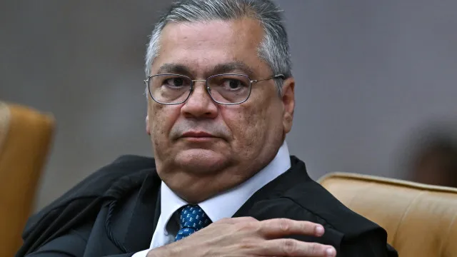 juiz-anula-afastamento-de-dirigentes-da-policia-federal-no-brasil