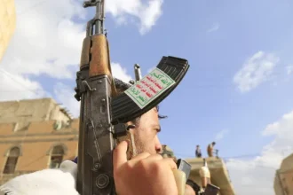 sobe-para-32-o-numero-de-mortos-em-ataques-contra-prisao-no-iemen