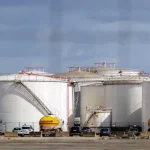 brent-sobe-1,14%-e-ultrapassa-102-dolares-pela-primeira-vez-desde-maio