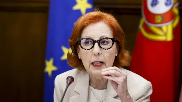 ministra-alerta:-“um-dia-acordamos-e-nao-ha-combustiveis”