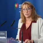 ps-e-governo-reunem-se-sobre-prestacao-social-unica-e-saem-em-silencio