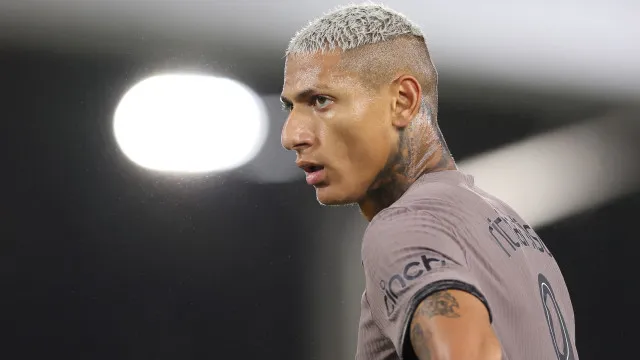 richarlison-e-vasco-terminam-sem-acordo,-e-atacante-segue-no-tottenham