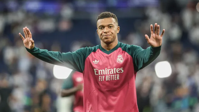 “bola-de-ouro-e-individual.-ninguem-fez-melhor-do-que-eu”,-diz-mbappe