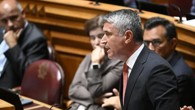 ps-defende-que-municipios-devem-receber-fatia-das-receitas-das-renovaveis