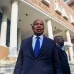 angola:-higino-carneiro-aceita-decisao-judicial-(sem-abdicar-de-questoes)