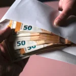 governo-anuncia-bonus-para-pensionistas-e-alivio-no-irs:-quando-chegam?