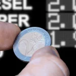 afinal,-que-impostos-paga-o-consumidor-num-litro-de-combustivel?