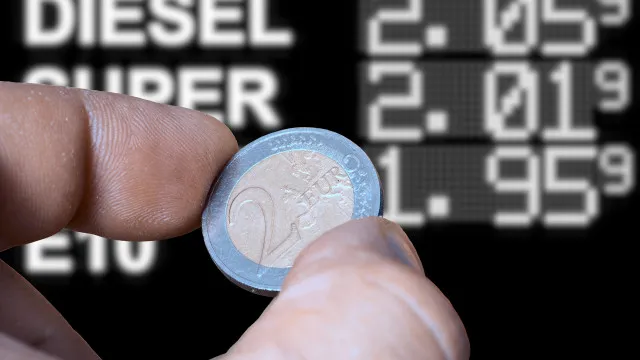 afinal,-que-impostos-paga-o-consumidor-num-litro-de-combustivel?