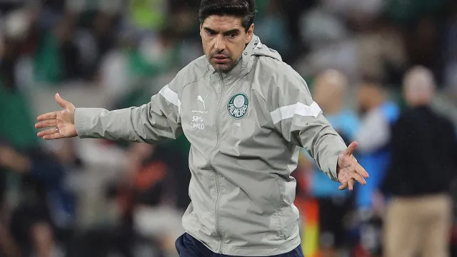 palmeiras-bate-o-sao-paulo,-recupera-a-lideranca-do-brasileiro-e-agora-torce-pelo-corinthians