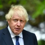 boris-johnson-reage-apos-escapar-a-ataque-russo:-“logica-distorcida”