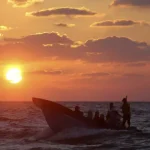um-morto-e-25-desaparecidos-em-naufragio-de-barco-na-grecia