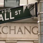 wall-street-fecha-em-baixa-arrastada-pela-inteligencia-artificial