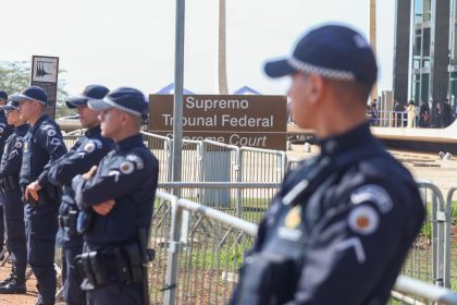 comeca-sessao-no-stf-com-mendonca-e-moraes-no-plenario-da-corte