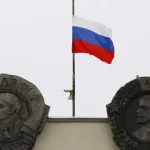 justica-russa-condena-a-prisao-escritor-gastronomico-critico-da-guerra