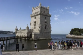 turistas-brasileiros-em-portugal-aumentam-e-deixam-receitas-recorde